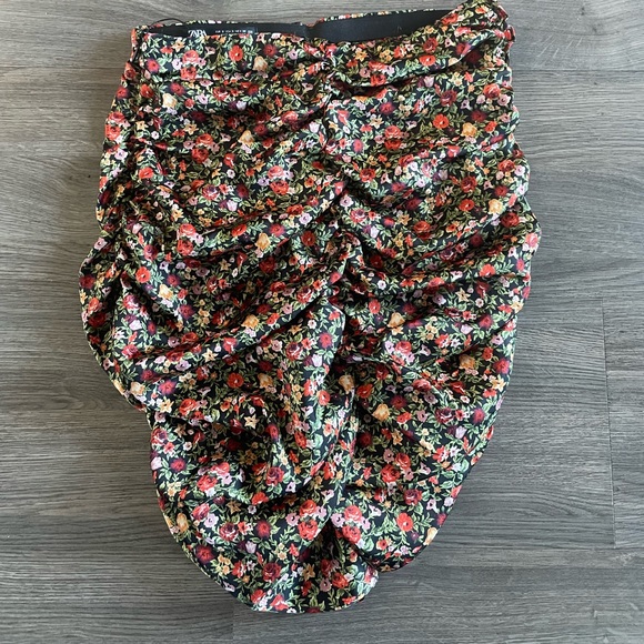 Brand New Zara Floral Skirt - Picture 2 of 2
